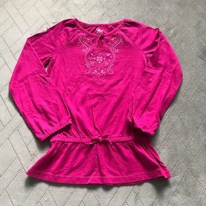 NWT The Children’s Place fuchsia top Sz5/6